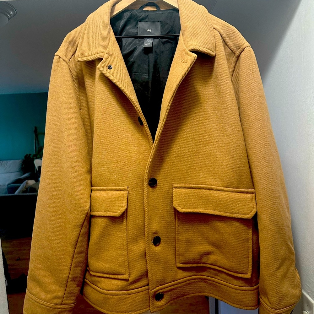 H&M camel waist coat